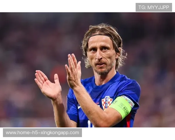 克罗地亚逆转锁定小组头名，莫德里奇领衔再创历史