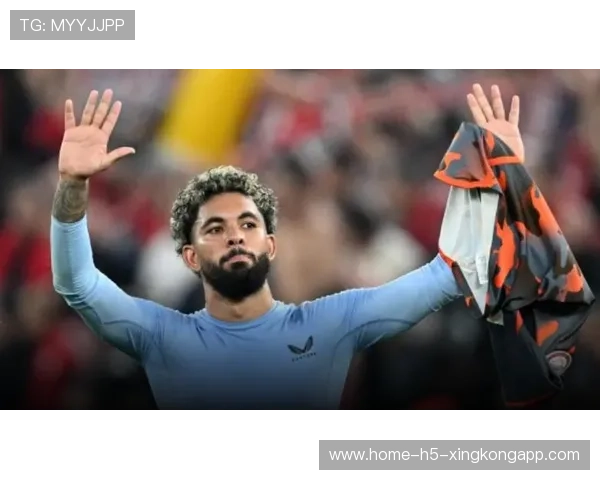 道格拉斯-路易斯本轮受伤触发买断难度增大，巴西道格拉斯路易斯踢球风格