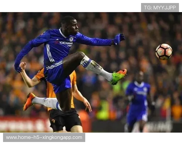 山东泰山祖马头球攻门威胁大,角球战术立竿见影 山东泰山祖马头球攻门威胁大,角球战术立竿见影